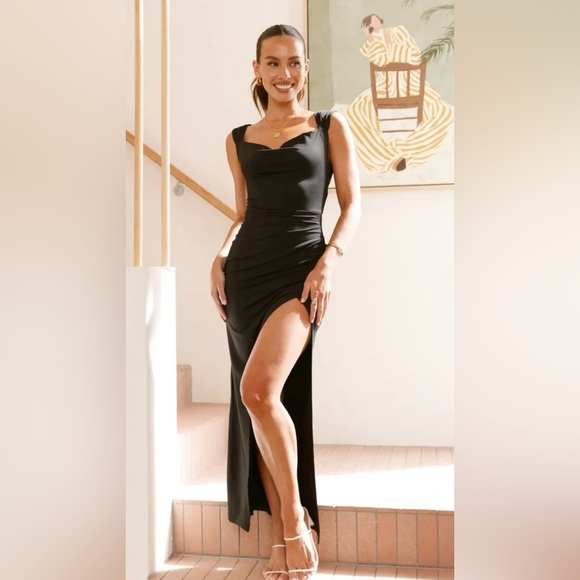 Sachio Maxi Dress - BILLY J BOUTIQUE - Picture 4 of 4